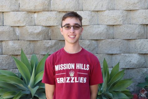 mhhs2023 SENIORS AT - Mission Hills High School PTO